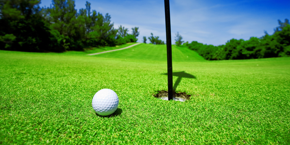 Golf Tips 101: Playing golf on Bermuda vs. Bent greens - The GOLFTEC  Scramble