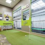 GOLFTEC Orland Park shaft wall and putting green